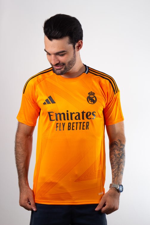 REAL MADRID RESERVA 24/25 TORCEDOR - Image 3