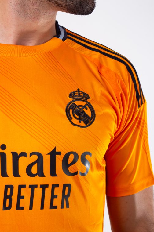 REAL MADRID RESERVA 24/25 TORCEDOR - Image 2