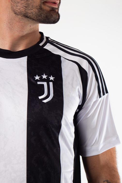 JUVENTUS TITULAR 24/25 TORCEDOR - Image 2