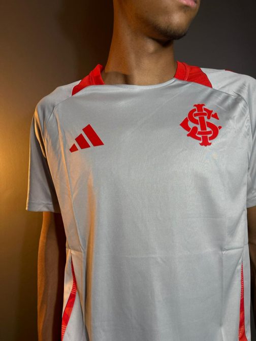 CAMISA INTERNACIONAL TREINO CINZA 25/26 - Imagem 2